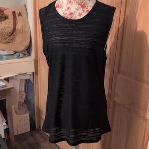 ZYIA Black Sleeveless Tank Top